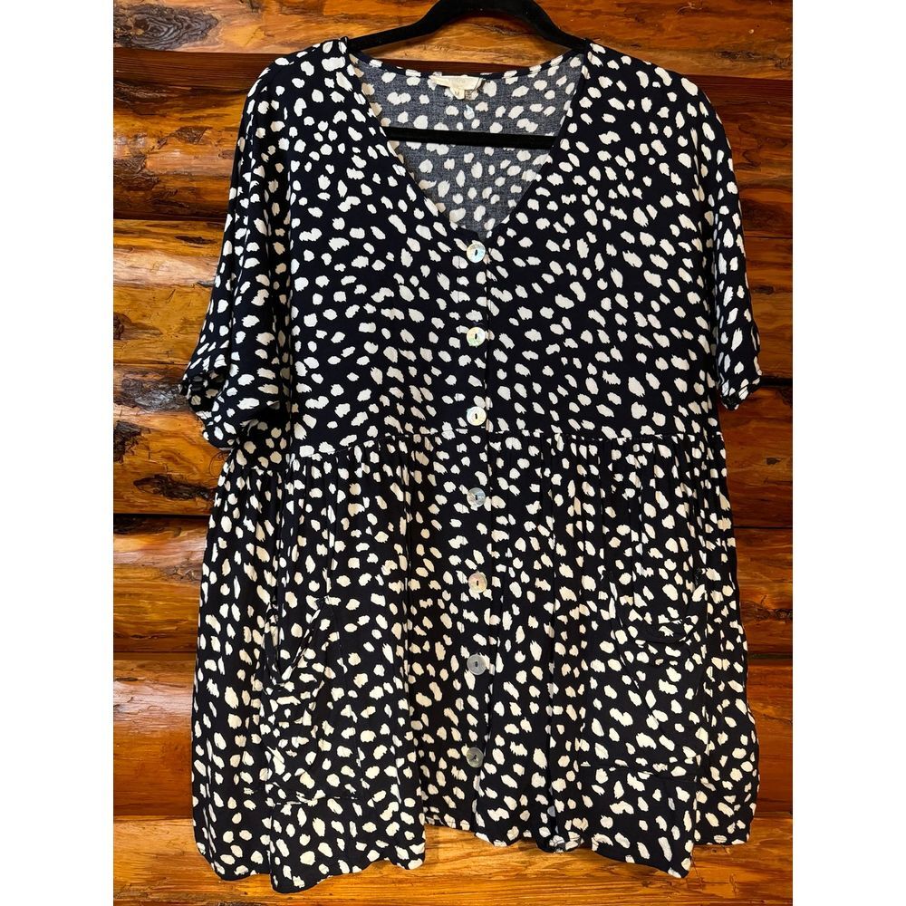 Entro‎ Navy and White Babydoll Tunic Size Medium